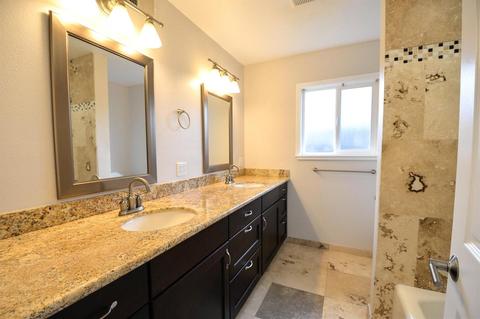 1027 Alameda Dr, Modesto, CA 95351 photo 23