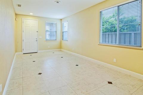 244 Lazy Ridge Ave, Lathrop, CA 95330 photo 7