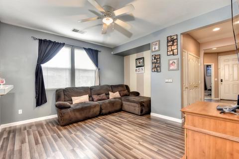1759 Griego Ave, Olivehurst, CA 95961 photo 1