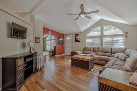 129 Full Cir, Davis, CA 95618 photo 6
