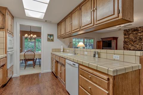 1111 Marina Cir, Davis, CA 95616 photo 10