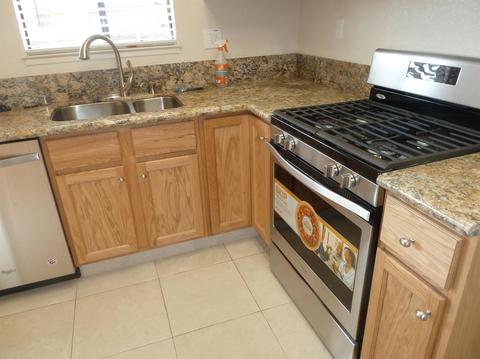 333 N Mills Ave, Lodi, CA 95242 photo 4