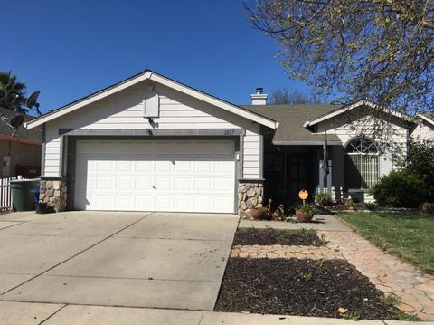 2857 Crescent Moon Ct, Ceres, CA 95307 photo 1