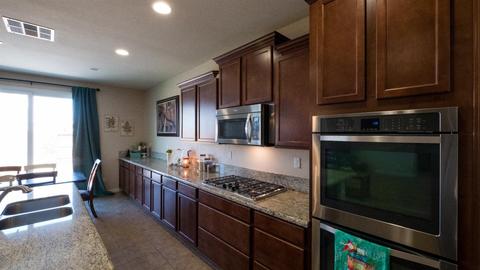 869 Mono St, Manteca, CA 95337 photo 14