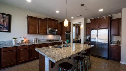 869 Mono St, Manteca, CA 95337 photo 12