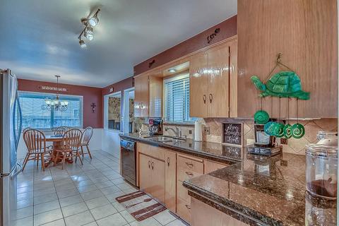 330 La Setta Dr, Lodi, CA 95242 photo 3