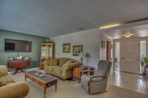 330 La Setta Dr, Lodi, CA 95242 photo 14