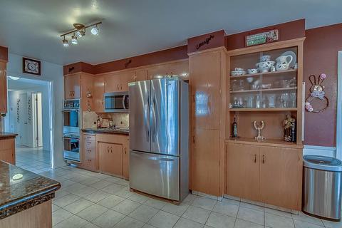330 La Setta Dr, Lodi, CA 95242 photo 18