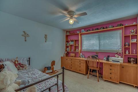 330 La Setta Dr, Lodi, CA 95242 photo 9