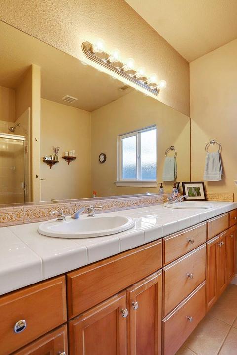 2704 Paradise Dr, Lodi, CA 95242 photo 20