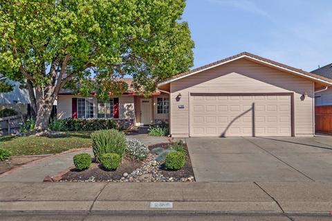 206 Evergreen Dr, Lodi, CA 95242 photo 1