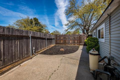 5471 Earnell St, Carmichael, CA 95608 photo 21