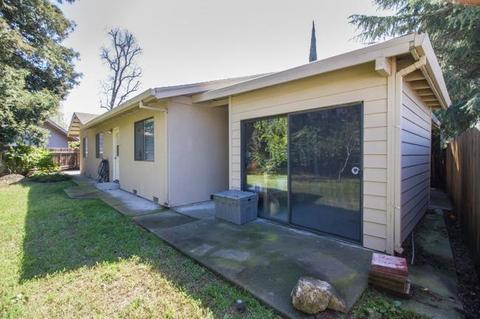 2221 Carleton Dr, Turlock, CA 95382 photo 30