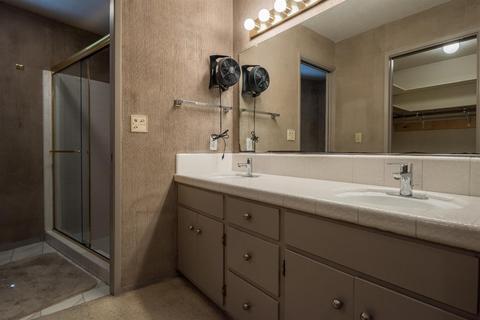 909 Wycliffe Ct, Modesto, CA 95355 photo 23