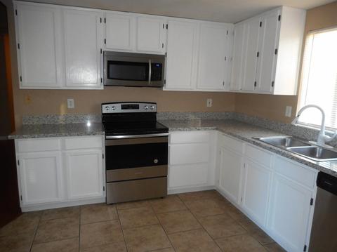 1200 Dezzani Ln, Modesto, CA 95358 photo 5