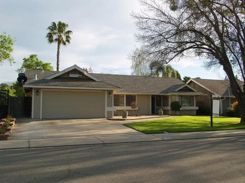 3213 Neptune Way, Modesto, CA 95355 photo 2