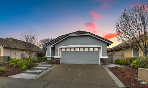 4530 Wanderlust Loop, Roseville, CA 95747 photo 1