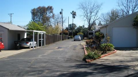 3346 Walnut Ave, Carmichael, CA 95608 photo 4
