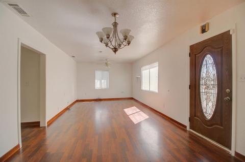 705 Lassen Ave, Modesto, CA 95358 photo 4