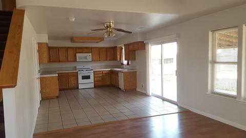 2017 Tevin Ct, Merced, CA 95341 photo 4