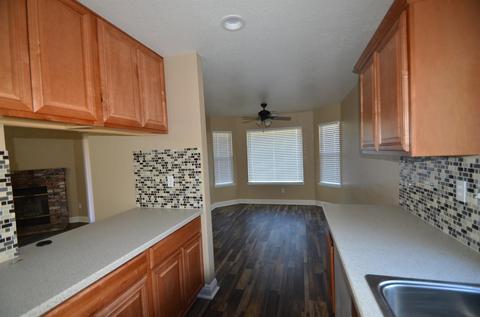 607 Downing Dr, Galt, CA 95632 photo 8