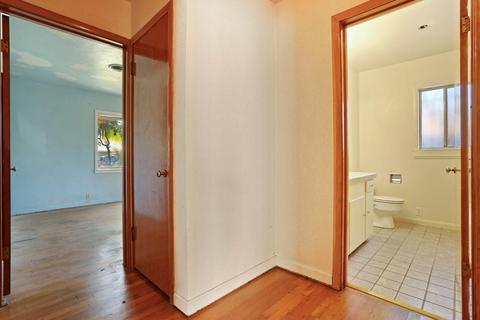 511 Cardinal St, Lodi, CA 95240 photo 17