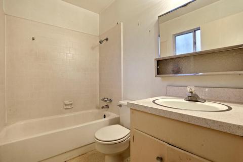 511 Cardinal St, Lodi, CA 95240 photo 14