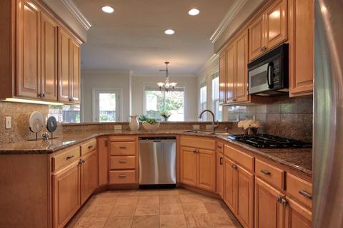 3917 Pomo Pl, Davis, CA 95618 photo 14