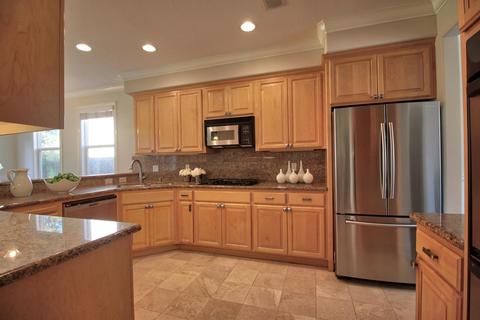 3917 Pomo Pl, Davis, CA 95618 photo 12