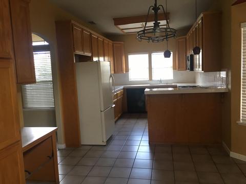2212 Perth Dr, Modesto, CA 95355 photo 4