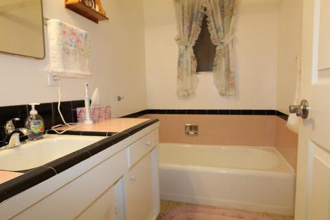 1925 Chelsea Ave, Modesto, CA 95350 photo 14