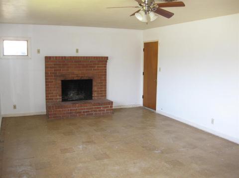 219 Eureka Ave, Lodi, CA 95240 photo 4