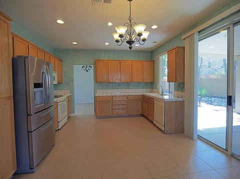 343 Osbourne Ct, Ripon, CA 95366 photo 4