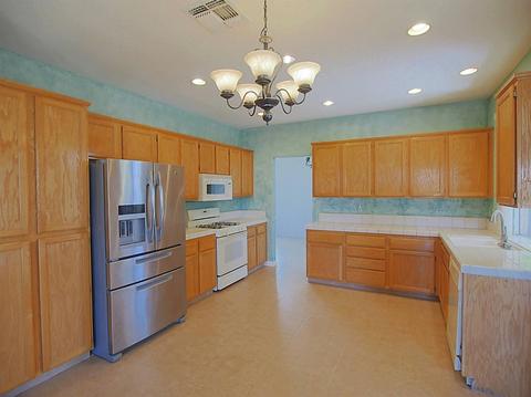 343 Osbourne Ct, Ripon, CA 95366 photo 3