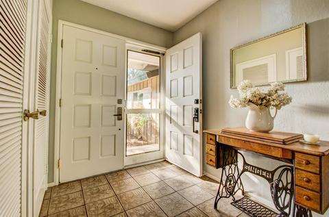 1624 Tamarack Ln, Davis, CA 95616 photo 4