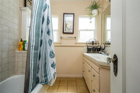 214 Roselawn Ave, Modesto, CA 95351 photo 13