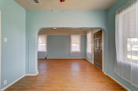 750 4th, Gustine, CA 95322 photo 13