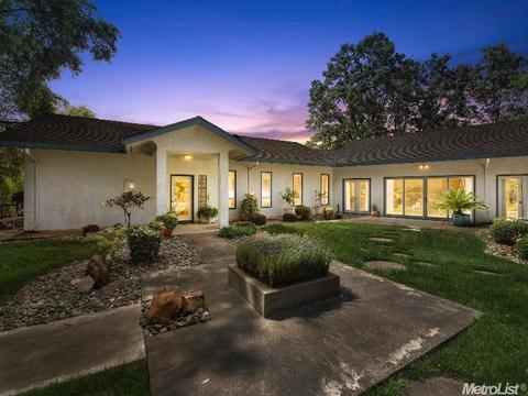 13189 Trent Ct, Jackson, CA 95642 photo 3