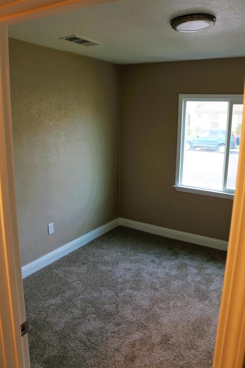 1604 Evans, Ceres, CA 95307 photo 14