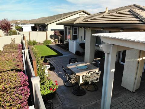 2227 Bellchase Dr, Manteca, CA 95336 photo 4