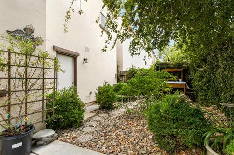 3434 Verona Ter, Davis, CA 95618 photo 23