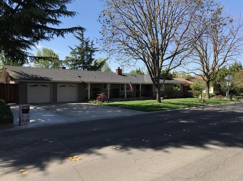 3113 Nottingham Ln, Modesto, CA 95350 photo 2