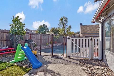 1022 Winters Dr, Manteca, CA 95337 photo 7