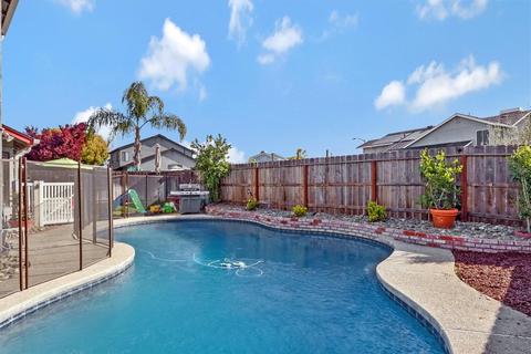 1022 Winters Dr, Manteca, CA 95337 photo 5