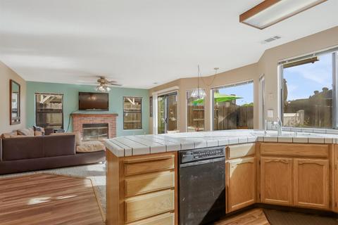 1022 Winters Dr, Manteca, CA 95337 photo 17