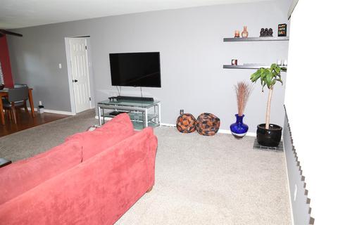 104 Emerson Ave, Tracy, CA 95376 photo 4