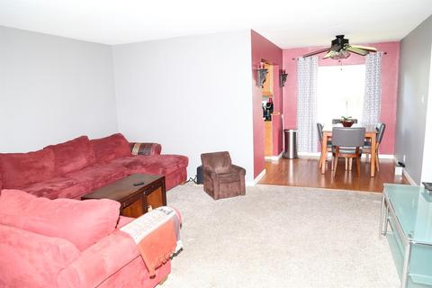 104 Emerson Ave, Tracy, CA 95376 photo 5