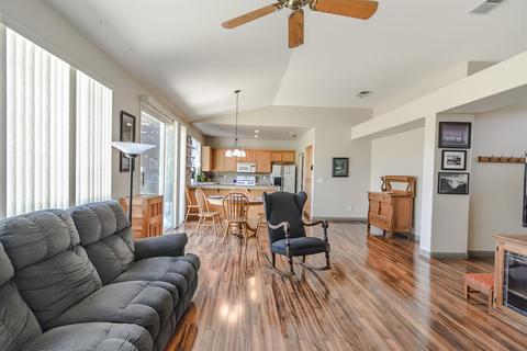1923 Reading, Manteca, CA 95337 photo 5