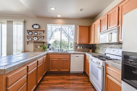 1923 Reading, Manteca, CA 95337 photo 10