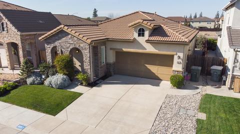 2257 Maverick Ct, Modesto, CA 95355 photo 2